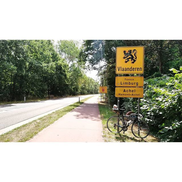 sil_gam's tweet photo. Vlaanderen, Limburg, Belgium
#cycling #cyclinglife #lifebehindbars #fromwhereiride #fromwhereitravel #bicycletouring #touringcyclist #travelbybicycle #roadcycling #roadbike #cyclingroads #ridebmc #bmcslr01 #roadbikebmc #apidura #vlaanderen #cyclingvlaand… https://t.co/8cFqPkIX66 https://t.co/Yl9QhHGIJm