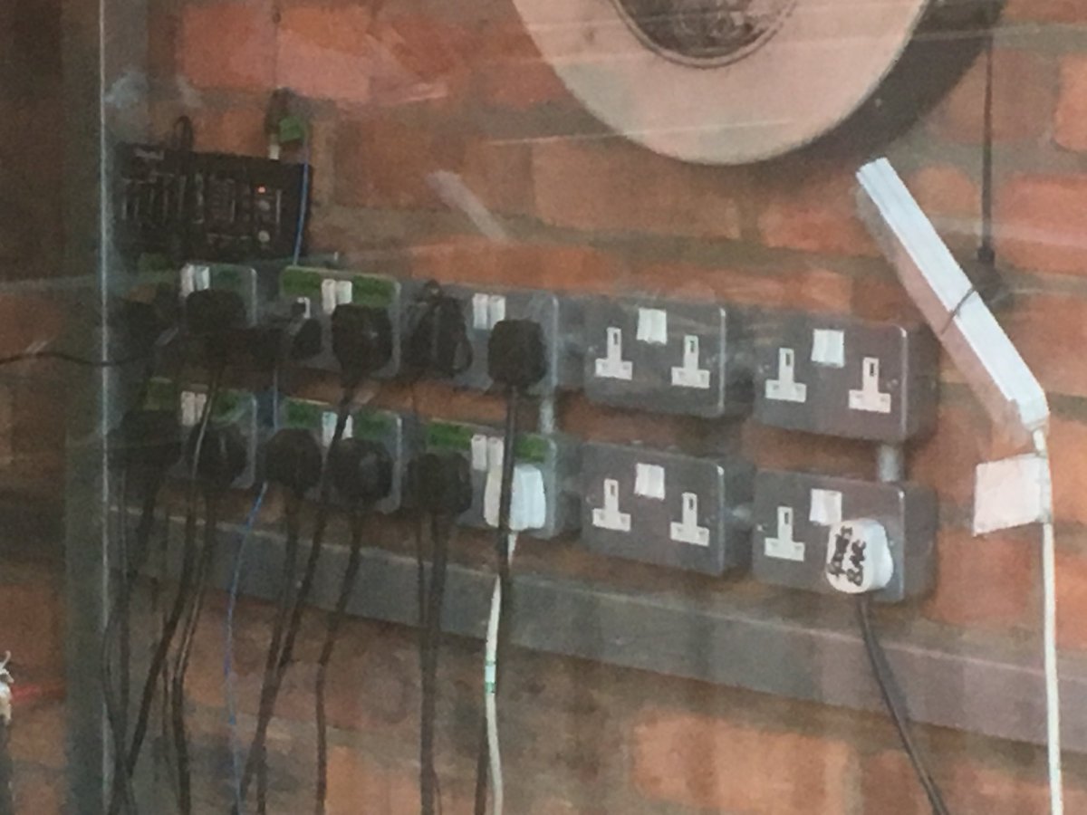 No need for extension leads at this gig #Salisburyelectrician