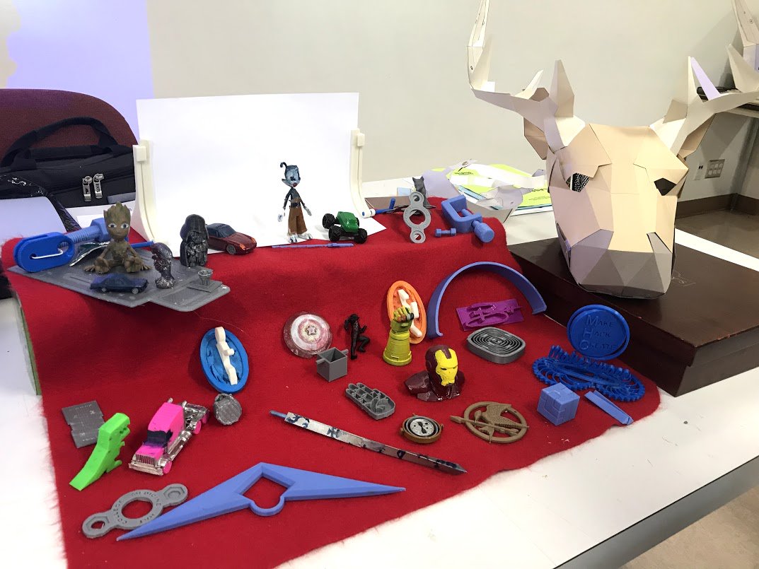 MHCSummer_CS's tweet photo. Make sure you join us next year for our 3D Printing Camp! These campers made some awesome creations and had a blast doing it! #3DPrinting #summercamps #mhc https://t.co/A0VGV8V301