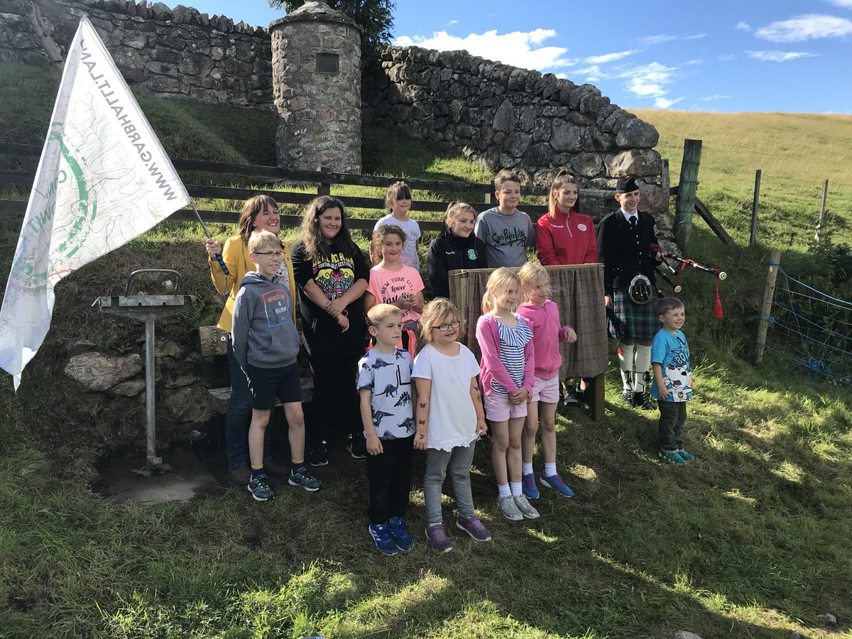 MareeToddMSP's tweet image. What a fab day celebrating @garbhallt The history is important to understand but the future is exciting! The flags are the places people were cleared to &amp;amp; we made our own too before marching to the Land League Cairn. Ceilidh to come!😊 #YOYP2018 #CommunityLandWeek