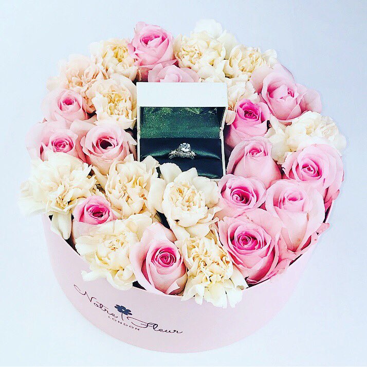notre_fleur's tweet photo. Notre Fleur will offer unique special boxes very soon 💍🌸 #shesaidYES #notrefleurlondon #specialboxes https://t.co/vbSSWTFzcL