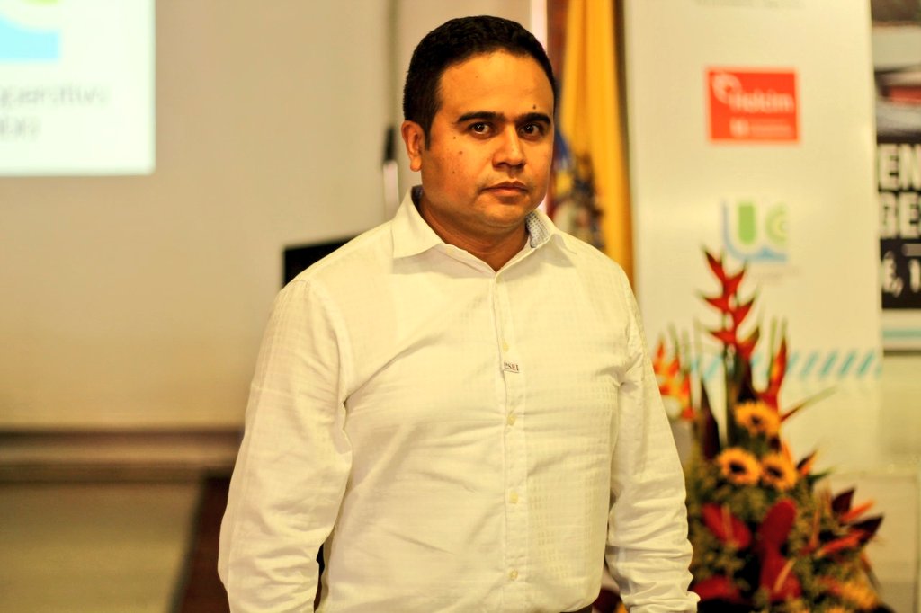 IngenieriaSCI's tweet photo. #AEstaHora Se da inicio a la #conferencia “PLAN DE LA GESTIÓN INTEGRAL DEL RIESGO DE INUNDACIONES PARA SUBZONA (IFMP-SZ) EN LA CUENCA DEL RÍO NEGRO” a cargo del Ing. Fabio Andrés Bernal (IDEAM). @IDEAMColombia #SNHH https://t.co/erFkwzFeRs