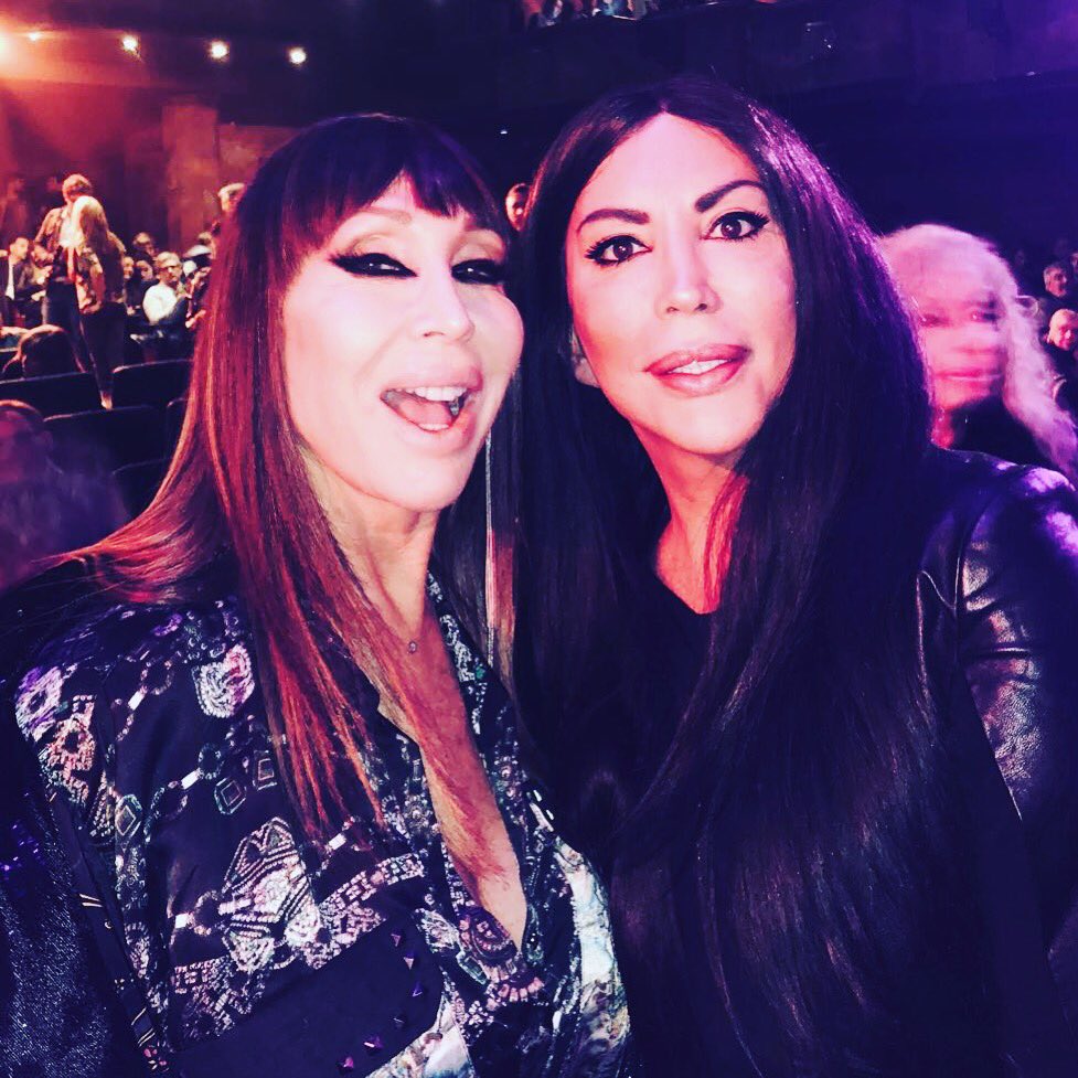 Feliz cumple!!! <a href="/Moria_Casan/">Moria Casán</a>