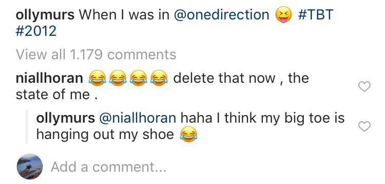 LiamPArgentina's tweet photo. 📸| Olly Murs subió esta foto del 2012 junto a Niall, Liam y Louis a su cuenta de Instagram con la descripción “cuando estaba en @OneDirection 😝 #TBT” y Niall le respondió: “😂😂😂😂 borrá eso ahora, mi estado”. — 16/8

Estoy tentada hace dos horas. 😂

#1DA https://t.co/qSWz6fGPog