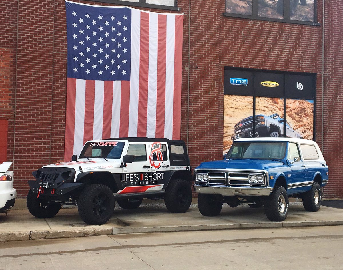 NFIEmpire's tweet image. Take your pick! 🙋‍♀️

Turbo Charged Jeep or 72 GMC Jimmy with a 355 Cubic Inch Small Block Chevy V8! 

📲NFIEmpire.com/restorations

#nfiempirebuild #jeep #smallblockchevy #gmc #gmcjimmy #classics #classicgmc #jeepwrangler