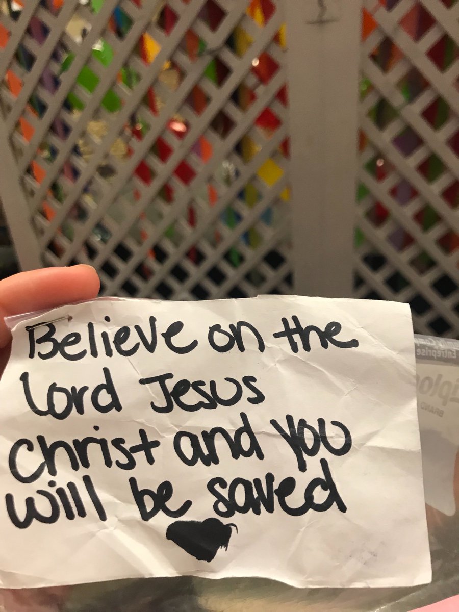 emmaspellings's tweet photo. @SO_UMHB IF YOU LOST A BAGGIE WITH THIS VERSE ON IT FIND ME (emma spellings) #UMHBWW18 https://t.co/RINDgj7ClK