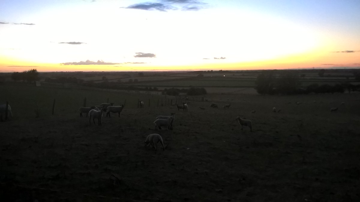 TVP_Bucks's tweet photo. Winslow NHPT patrolling the areas outside Aylesbury looking after all our residents. #ruralcrime #whocanguesswhereweare #P7042 #C9372 https://t.co/u4zjJ8Lgsm