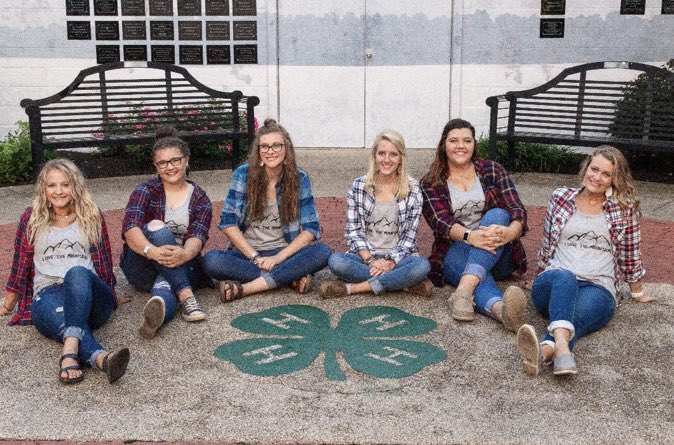 KylieJordan2018's tweet image. I love my 4-H sisters :) ☘️❤️@Kmp2317 @grace_jones2018 @electachristine @ryput12 @hannah_skin
