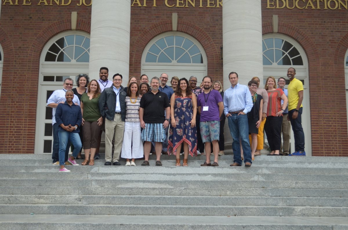 vupeabody's tweet photo. #TBT #POTD: Last week, @PeabodyOnline #Leadership &amp; Learning in Organizations Ed.D. students took a photo on the steps of the iconic Wyatt Center - a "must" for everyone who sets foot on our campus! 😀  Read about Peabody's online programs here: https://t.co/XgASc9vmf3 https://t.co/YmQwvEwcgU