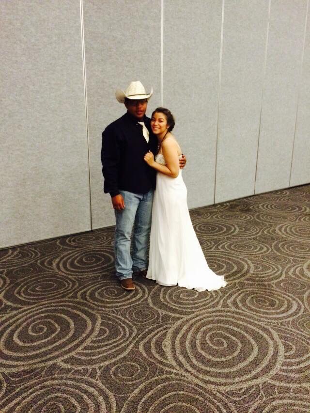 Whoskirstann's tweet image. God threw constant blessings at me while in TX and Colvin May have been my favorite! Happy 21st live it up Cowboy 🎉🍻!! Now we can actually have a party at #926 legally 🤩🤪 #bestie #springbreakforever #promdate @colvin_colvin5