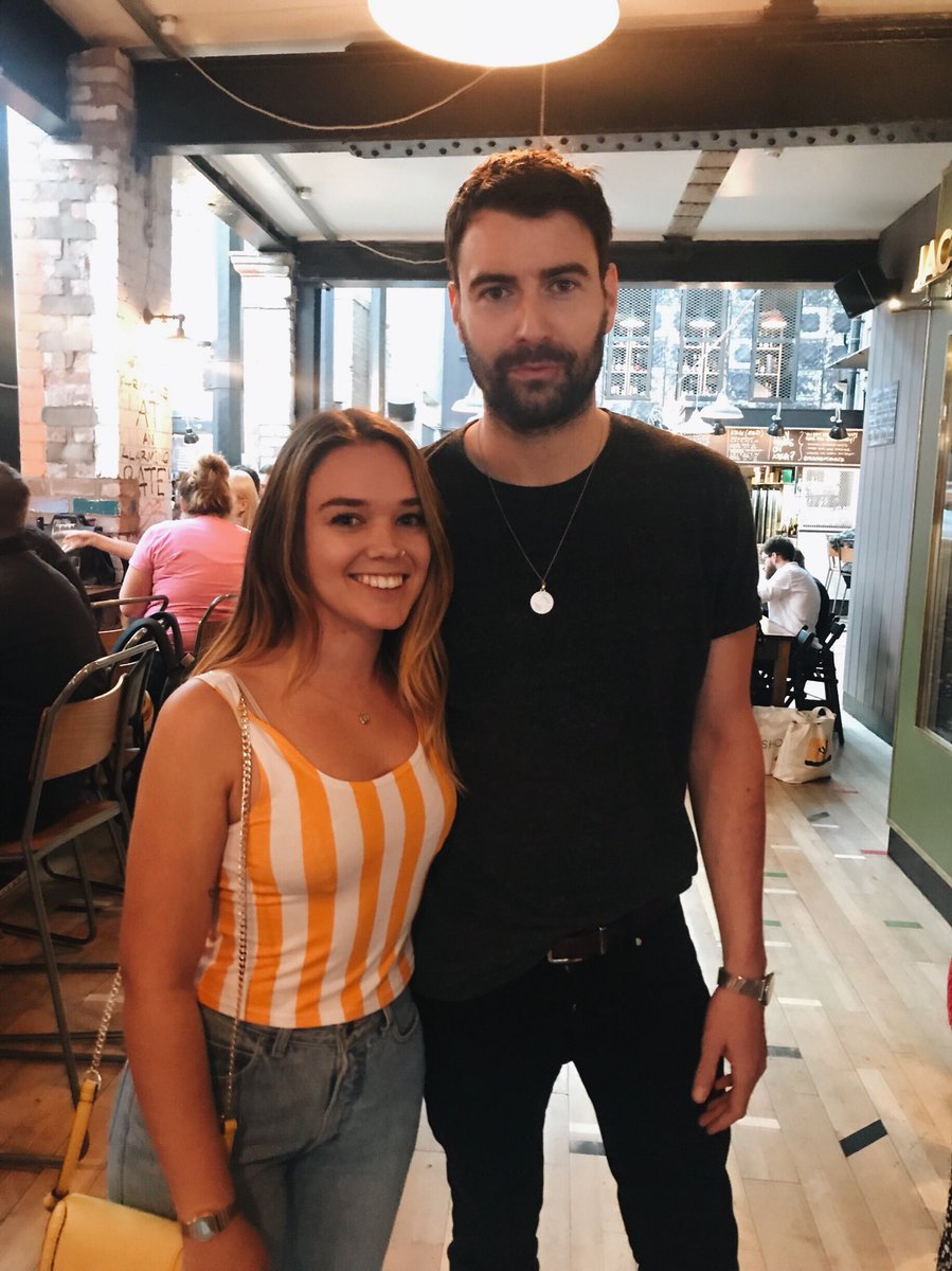 Isabelmajor's tweet image. Cheers for the drink @What_Liam_Said was an absolute pleasure x