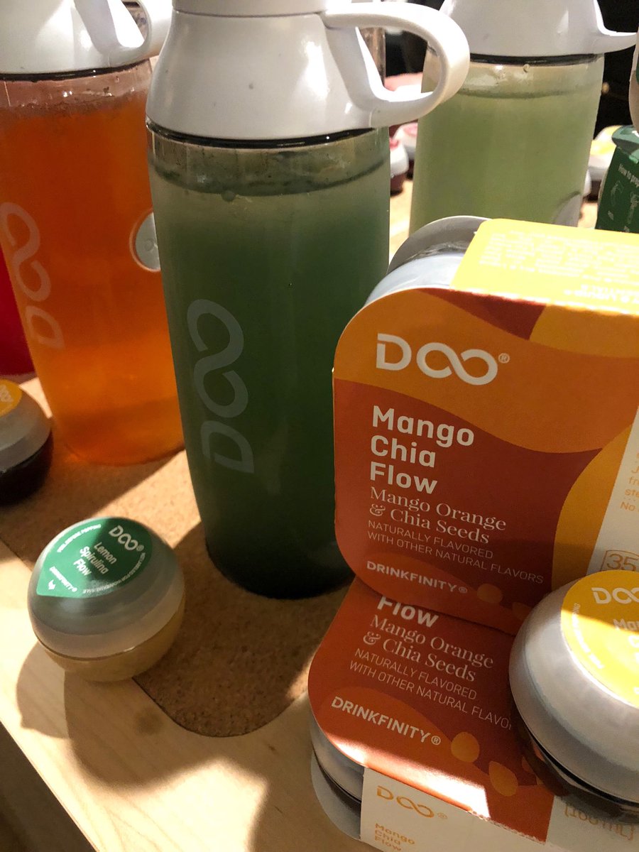 reciperose's tweet photo. Sampling #drinkfinity sustainable beverage system
#TECHmunch
#foodblogger #foodwriter #foodinfluencer #foodphotography #contentmarketing #foodtech #foodstyling #bayarea #sanfrancisco https://t.co/kGzHO9Oz7B