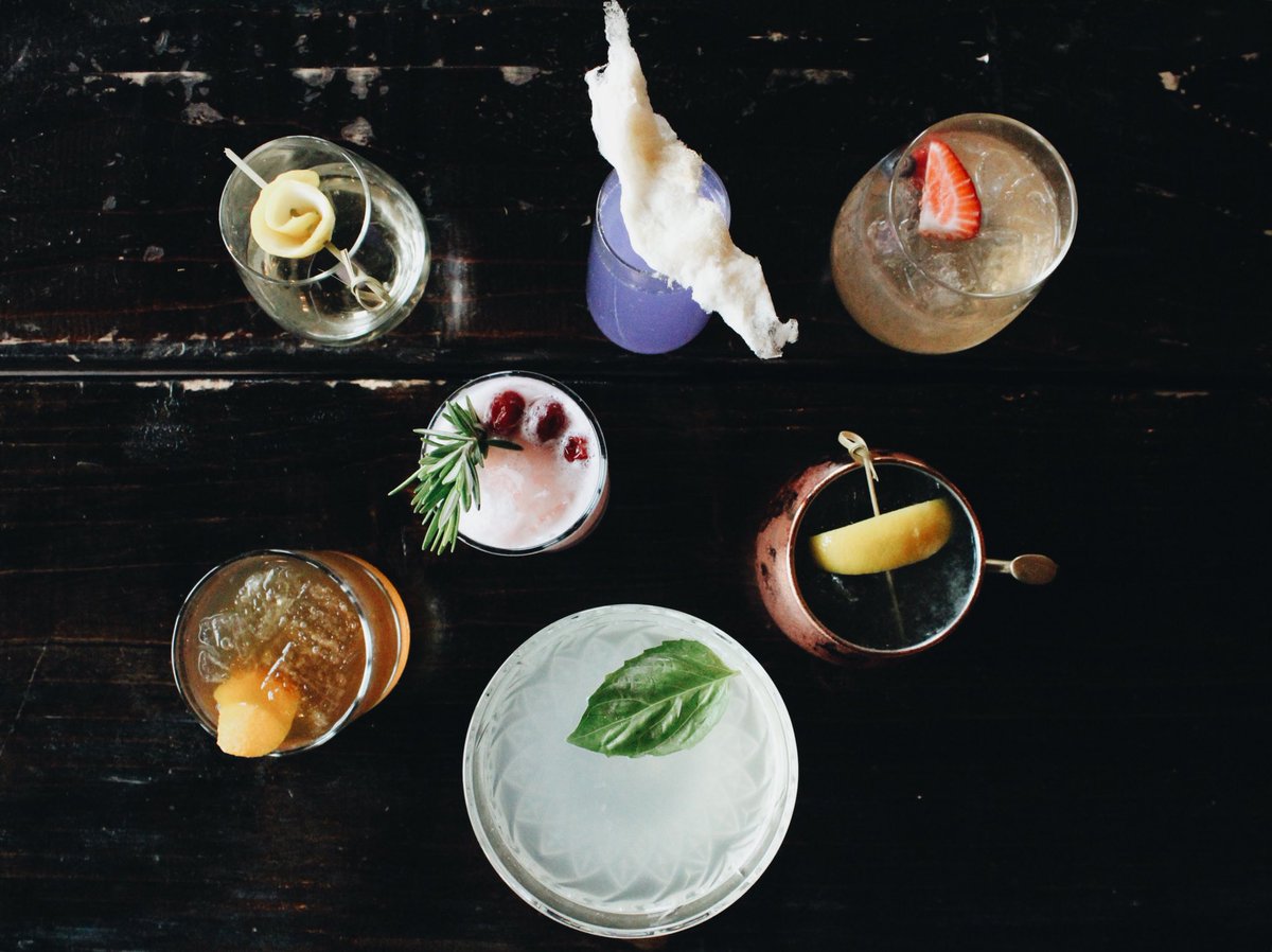 The Copper Hen (CopperHenCakery) Twitter