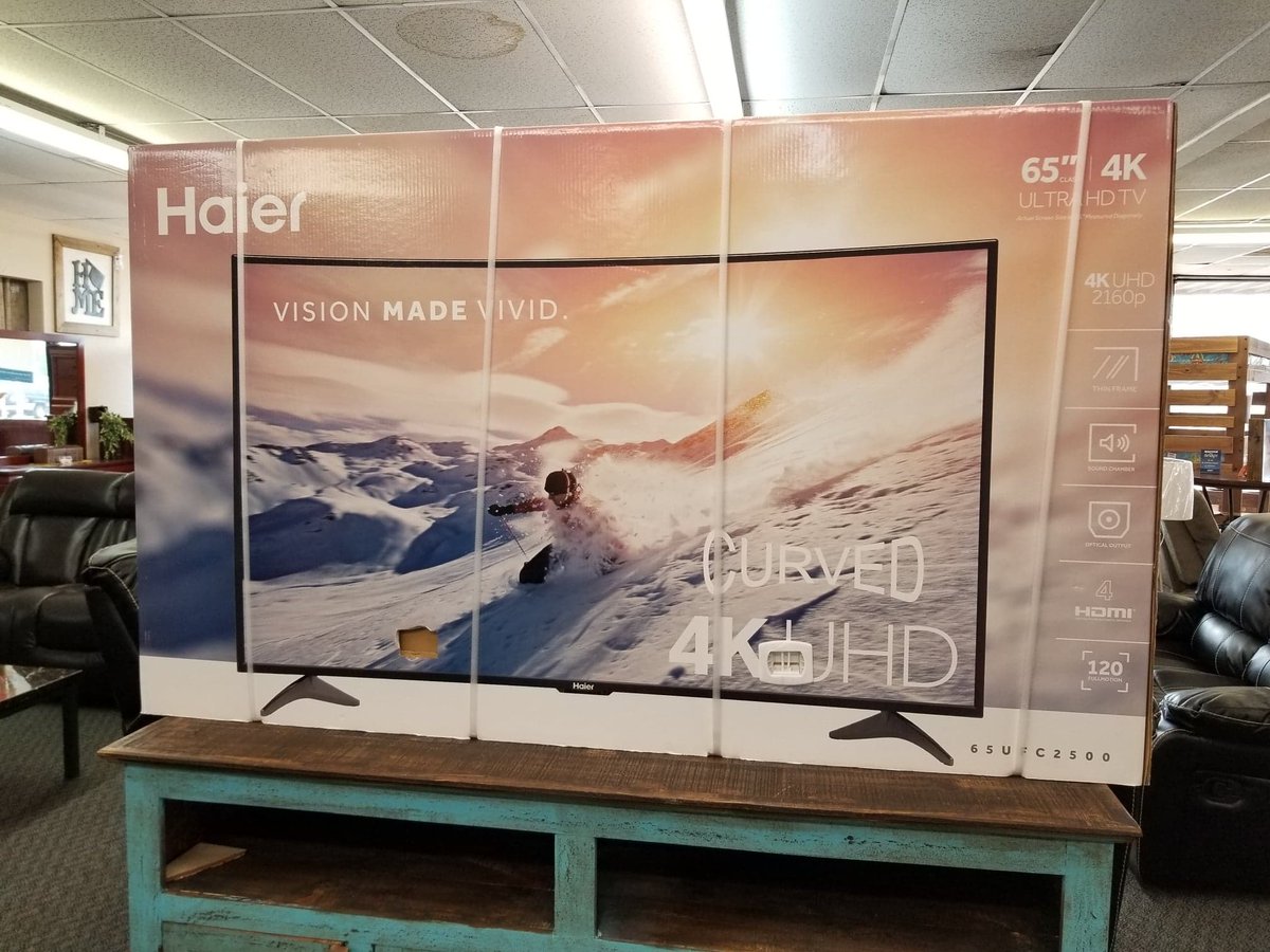 Mattresses1415's tweet photo. Need a new television? We have the 65" curved in stock! Multiple financing options available with 100 days NO INTEREST! Call Kim for more information!! 
423-364-6488
1415 S Council https://t.co/ubcpwLdw52