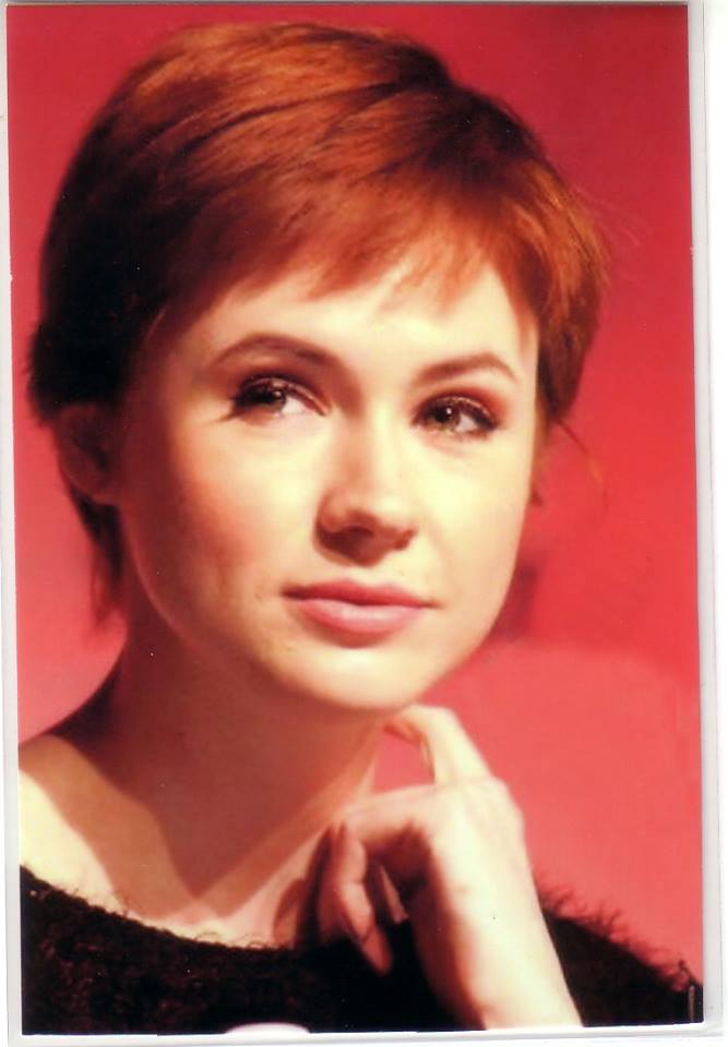 Karen Gillan On Twitter Short Hair Days Https T Co Mgjqstnw0q