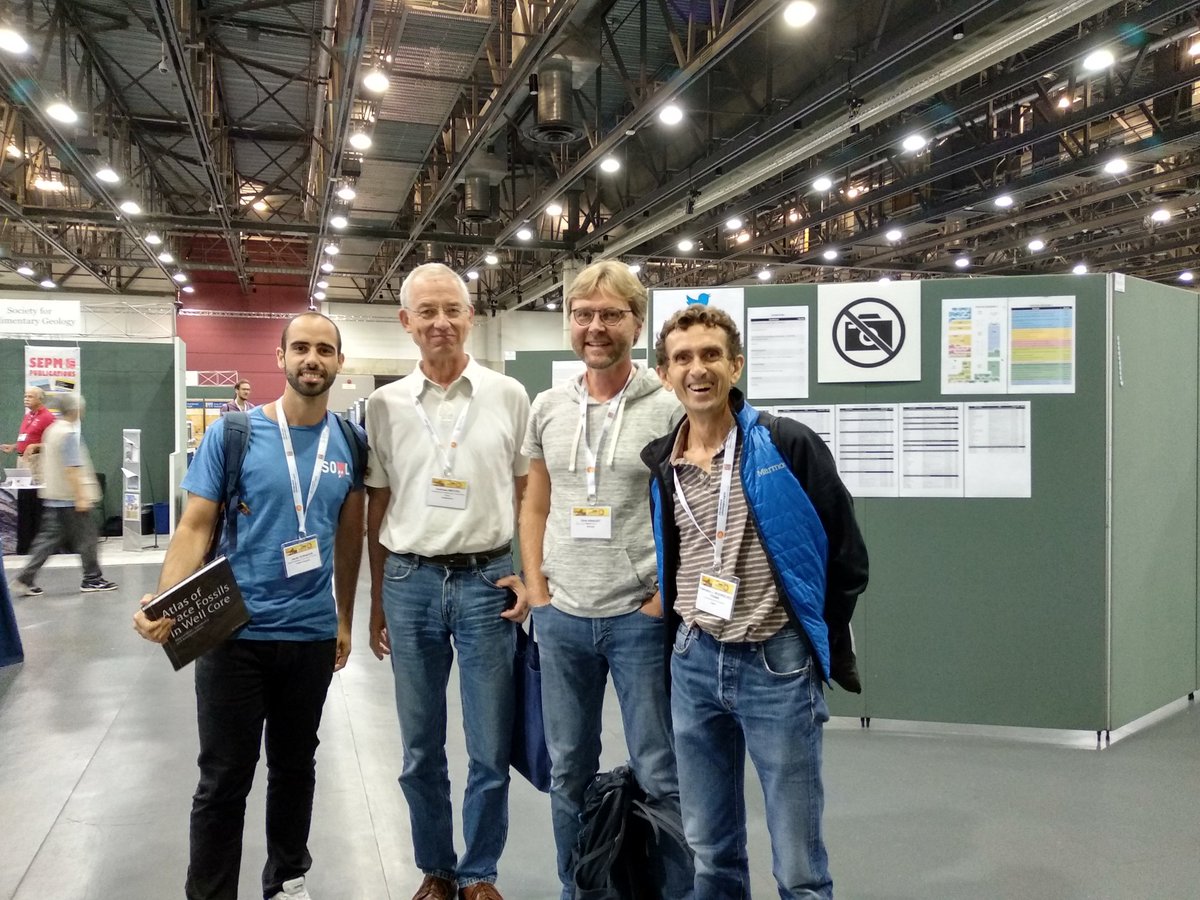 Three relevant ichnologists (and friends) and myself in the ISC2018