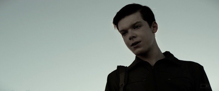 Cameron Monaghan is now 25 years old, happy birthday! Do you know this movie? 5 min to answer! 