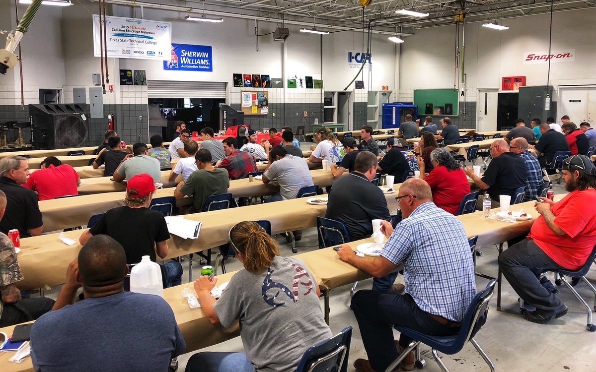 tstcwaco's tweet photo. TSTC in Waco’s Automotive Collision and Management Technology program held its end of the semester lunch on Thursday. A big thank you to @HerbsBodyShop for preparing an awesome lunch. #autocollision #TSTCtechnicallybetter #Waco #Classif2018 https://t.co/mJfYsKkaHL