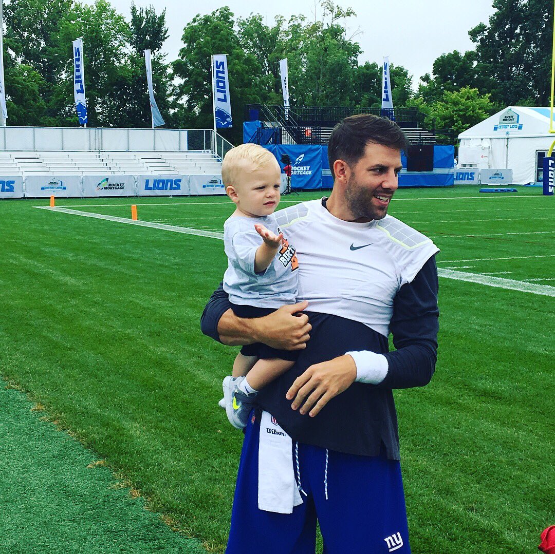 AlexTanney's tweet photo. It’s been a long month at camp away from this guy. Was great to have him at practice on his 1st Birthday. https://t.co/yRkf3cYpU6