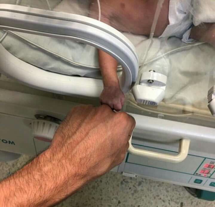 اتفقنا ان نكافح الألم سويًا وبقوه وان لا نفقد الأمل .. ❤💜