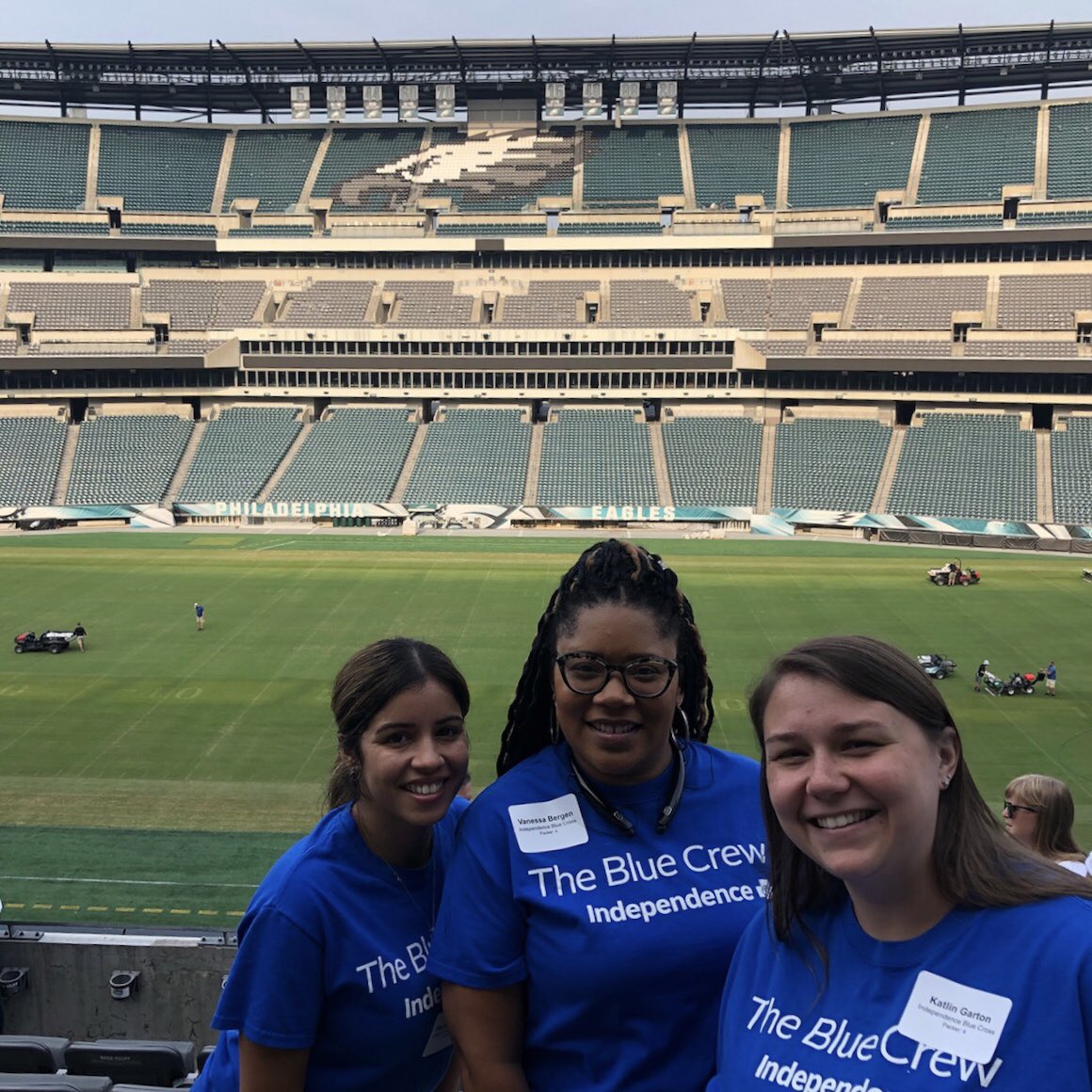 IBX's tweet photo. The @eagles may not be playing at home tonight, but our #IBXBlueCrew volunteers brought their game-day spirit to #BackpackAThon2018 at @LFFStadium this morning! 🦅🏈 #GoBirds #FlyEaglesFly https://t.co/UKfdz2CR3u
