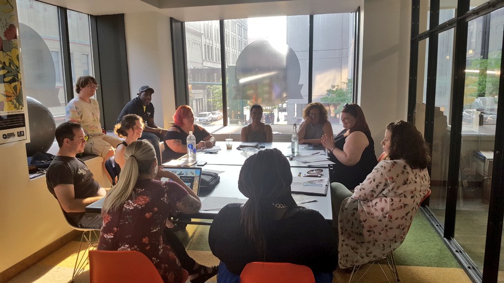 Maddy_Q's tweet photo. Happening now: @AdaptCNY_PATF meeting at @SyracuseCoworks discussing #ArtOnTheCreek, Syracuse Contemporary Irish Film Fest (#SCIFF), #ArtShows, & #SyracusePosterProject! https://t.co/v4AkQiEPOG