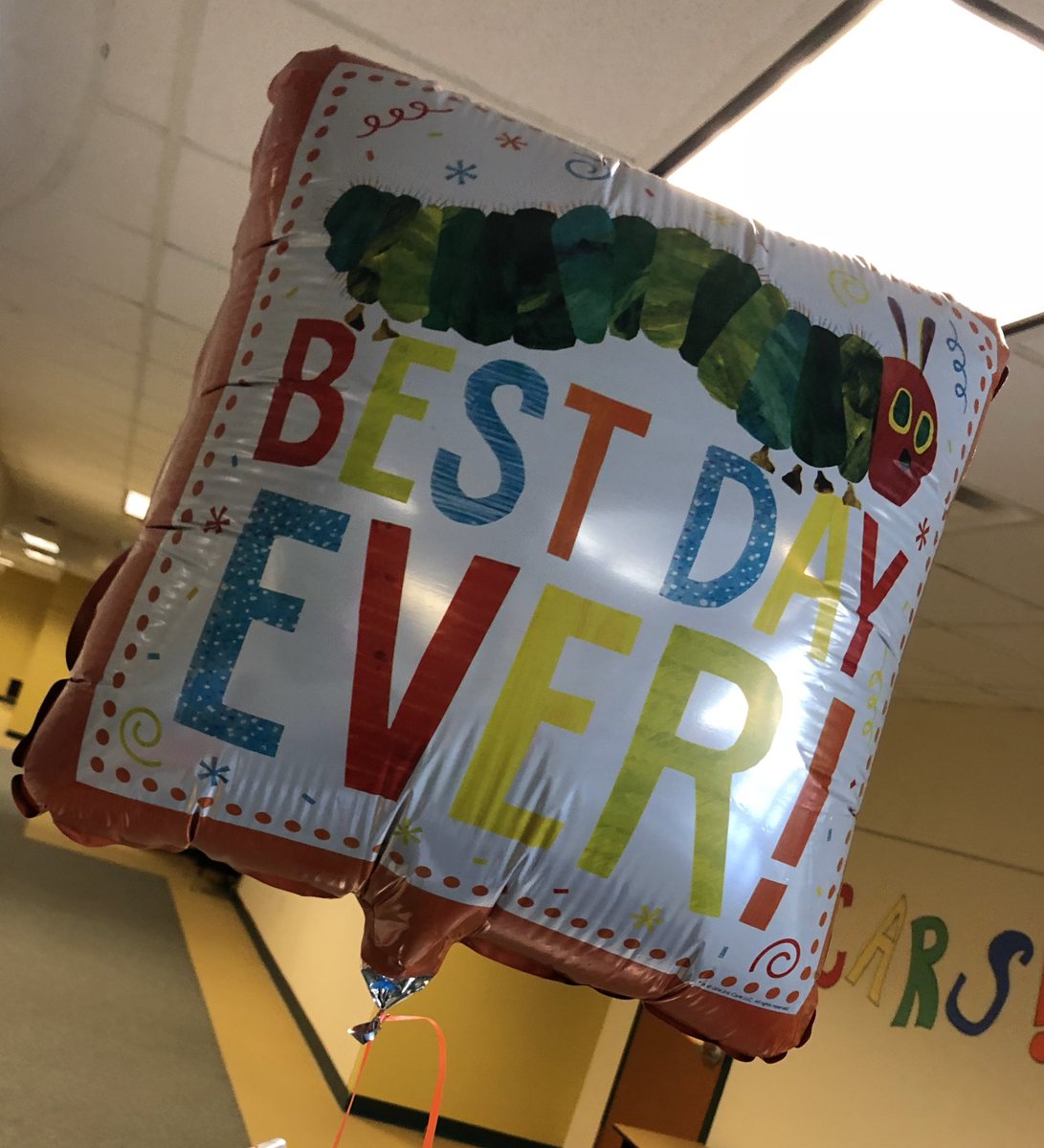 BrenhamElem's tweet photo. We had the best #firstdayofschool at BES! We can’t wait for day 2! #thisisBES #FirstDayCub https://t.co/J2RfK2LJdB