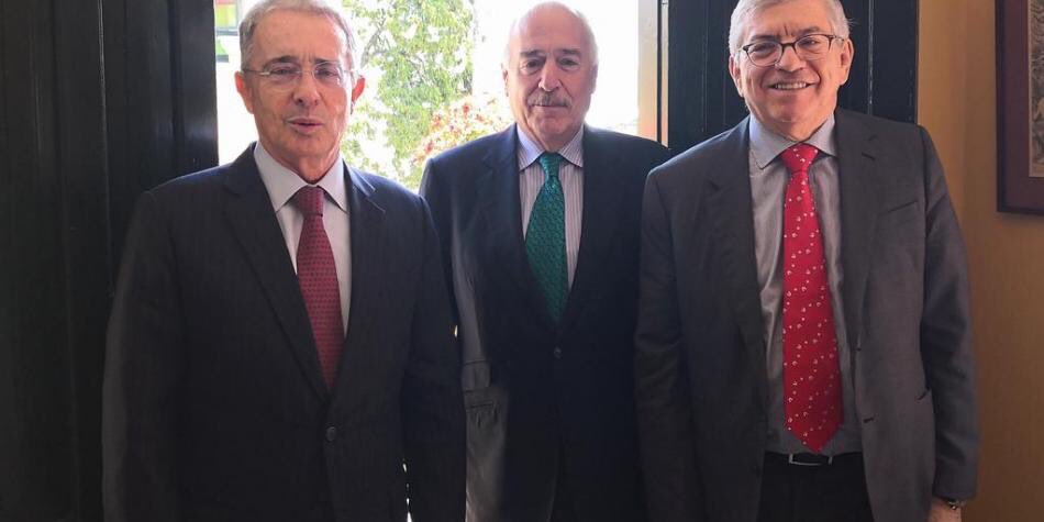 egonayerbe's tweet image. ¡Si les estamos pagando una pensión, es pa’ que se pensionen!