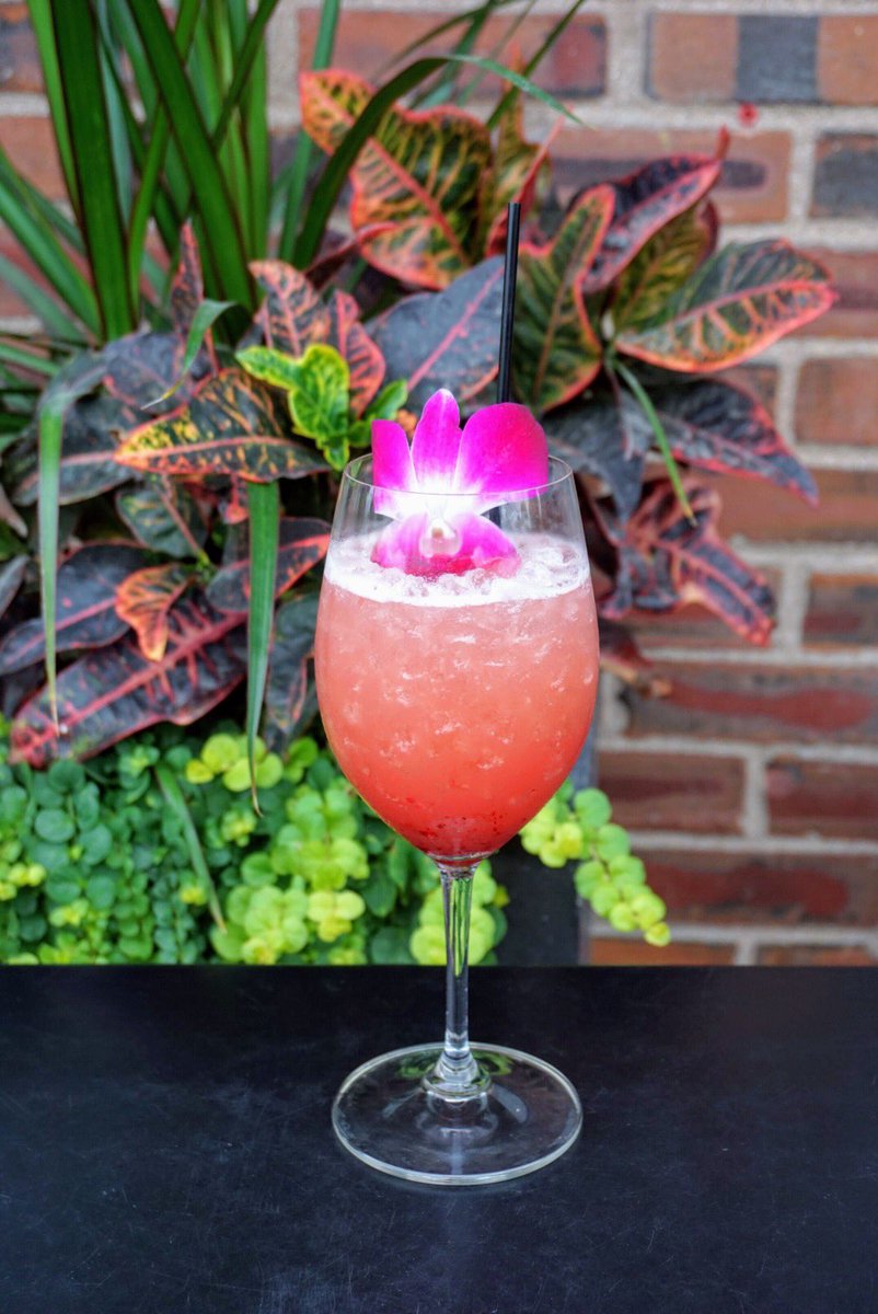 Purple Crown on special this evening for our unaged spirit feature using <a href="/MonkeyShoulder3/">Monkey Shoulder</a> watermelon grapefruit honey and cinnamon. 
#do317 #eathereindy #eatdrinkindy #visitindy