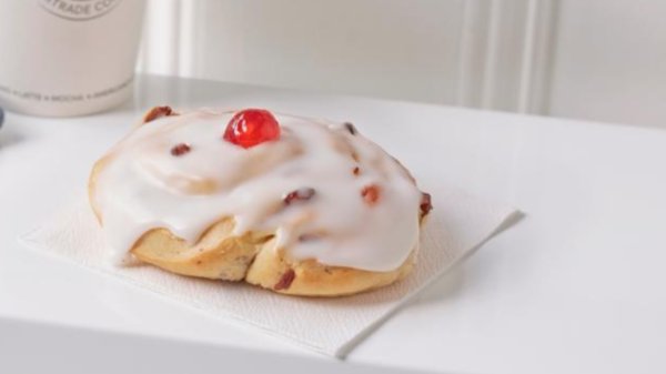 softplayband's tweet photo. About 6 months ago I made myself a deal. I'll have a Belgian bun when the albums out. See you tomorrow @GreggsOfficial can't fuckin wait. XXX https://t.co/GTaJJo7HcW