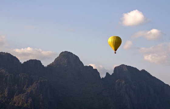 JoyceGebhart's tweet photo. Think of the memories a hot air balloon ride in Laos would create. #traveldestinations #... https://t.co/56S5s7oqko https://t.co/A5IpIDeTe3