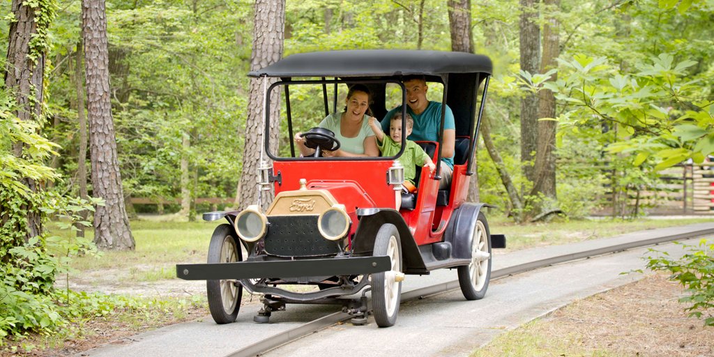 Kings Island On Twitter Fourteen Years To The Day Of The Les Taxis Antique Car Ride Giving Its Last Rides On August 16 2004 Kings Island Announced The Return Of The Immensely