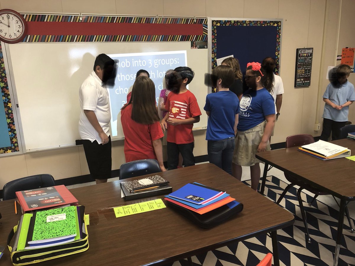 JaymeTeachWF's tweet photo. First day, complete!! #namegames #Icebreakers #gettingtoknowyou #betheone #IAMWFISD #wearecrockett #needsocialmediapermissionfirst #onetiredteacher #wfisdfirstday18 #FDOS https://t.co/qOJRrnYJbm
