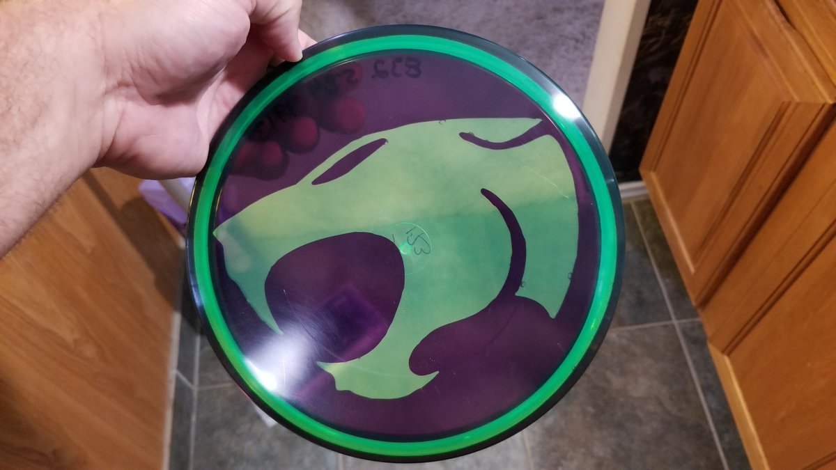 TheBatmanjm's tweet photo. #ThunderCats dye job on my @InnovaDiscs Champion Shark. #discgolf, @HoustonDisc, @InnovaProShop, #Batmanjm. https://t.co/BEsocsyXe6