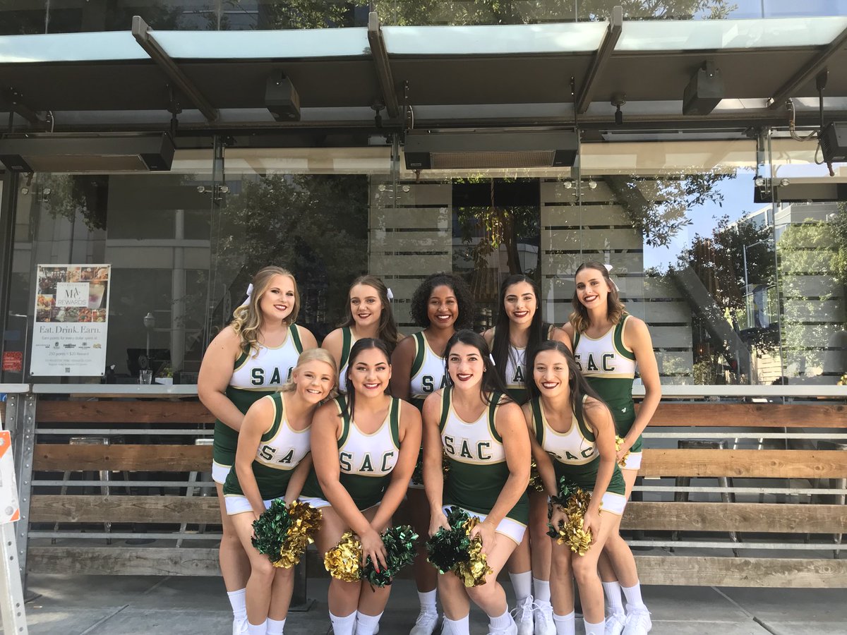 Come meet the coaches of Sacramento State at Firestone Public House this evening! #supportahornet 🐝