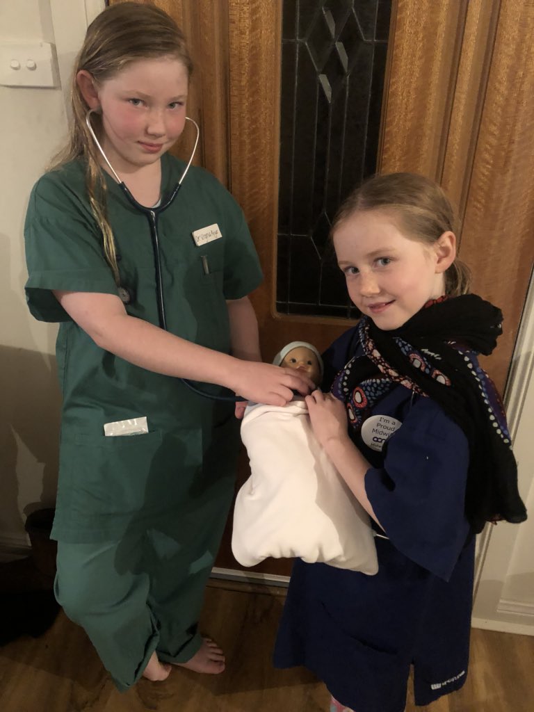 PalmerRenshaw's tweet photo. Future women in STEAM #future #drfleet #drapgar  #drcooper #drbrown #MidwivesACMSA @DrAngelaBrown @DrMeganCooperRM @DrJulieFleet @MidwivesACM @PaulaMedway @MBFUniSA @ann_kinnear @CarolineHomer https://t.co/ly3msGP7XH