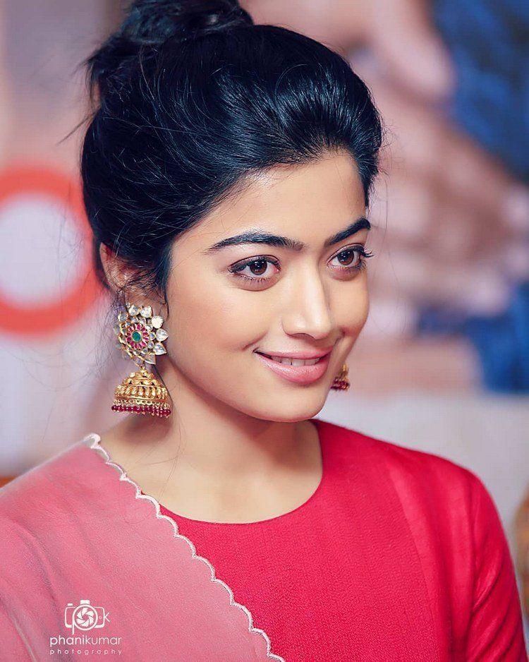 Cine Hitz On Twitter Gorgeous Beautiful Actress Rashmika