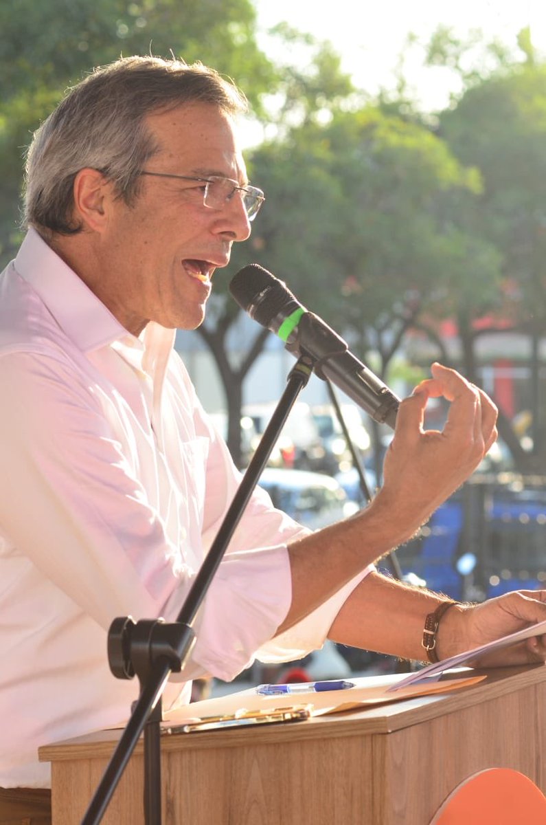 jimmyjairala's tweet photo. Emocionado y agradecido por la respuesta de los militantes en la Convención de @cendemocratico Guayas. Un hermoso arranque promoviendo la necesidad de gobernar desde el corazón. @frentesomosec https://t.co/rAgooCde66