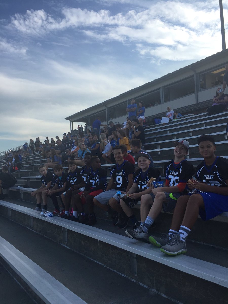 @jrtitanfootball @PLSouthFB watching the varsity preseason scrimmage, observing and paying close attention to their position and play calls. #MentalPractice #JrTitans #FutureStateChamps #JrSouthsideMovingCompany #Grit