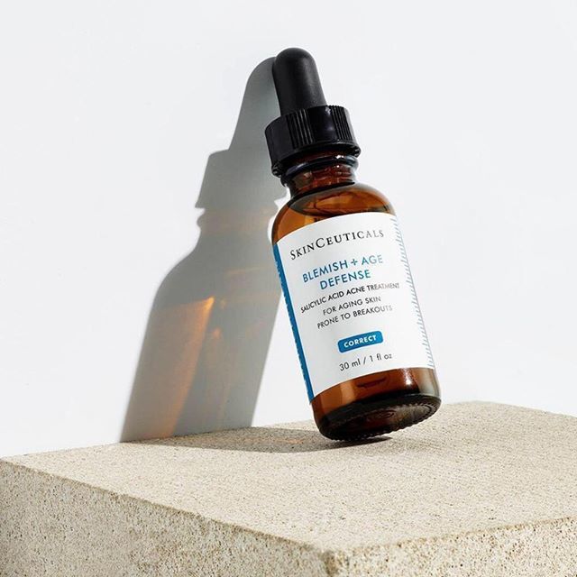 HelloSkinmart's tweet photo. Life’s not always blemish free, but your #skin can be. #SkinCeuticals Blemish + Age Defense improves the appearance of existing blemishes while helping to reduce the formation of future breakouts.
repost: @SkinCeuticals
#skinmart #skincare #dermalogica https://t.co/uaiFT7sPZa https://t.co/Bm0lHPBH2N
