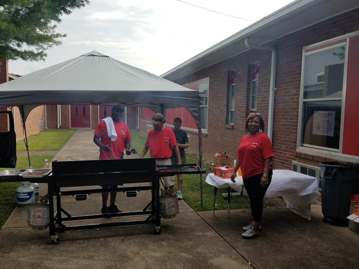 Robert E. Lillard tweet media