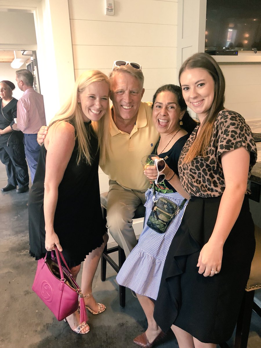 Challenge me to find a group of gals that have ridiculous humor, infectious laughs, and just an all around good time and I’ll show you @LeslieBowman327 @DoraMcGilvray and <a href="/karl_grotheer/">Karl Grotheer</a> #girlllll #TMXFamily