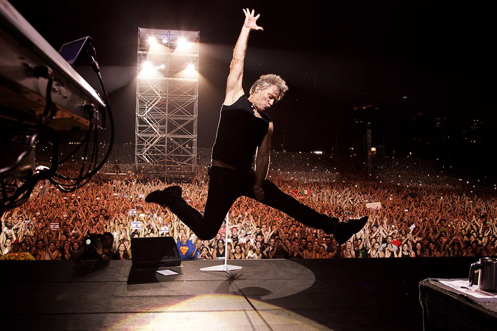 BonJovi's tweet photo. Australia: Great seats just in time for Father’s Day! New tickets will be released at 9am on Wednesday August 22 from Ticketek: https://t.co/TBKru4EyZH https://t.co/w3HFak4jPf
