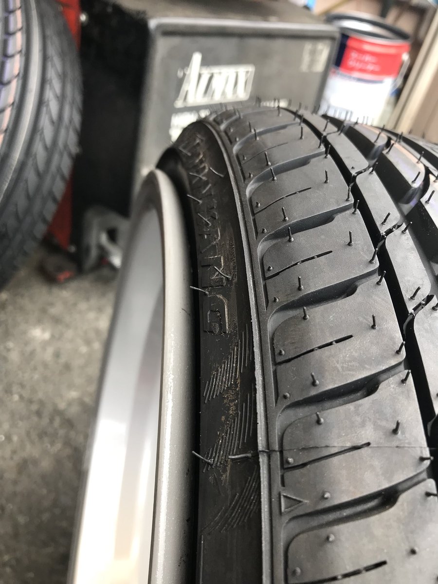 185/35R17 引っ張りホイールタイヤセット