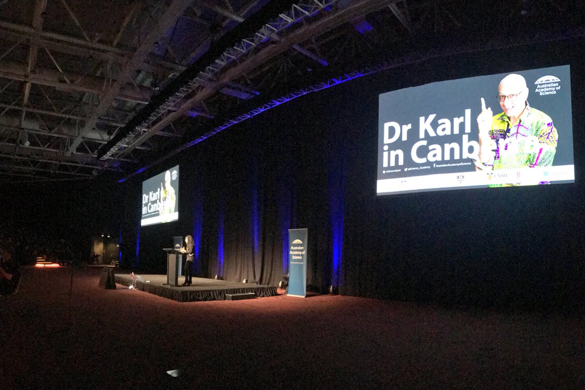 MelanieBagg's tweet photo. What a day! Our first @DoctorKarl show a great success, giving #science to over 1500 high school kids! #ScienceWeek https://t.co/Oyp15lCGmP