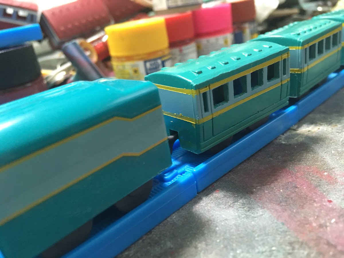 フルーツさんの工場 カプセルプラレールトーマス コナーとケイトリンの客車が完成致しました 本来なら5両ずつ作る予定でしたが数が合わなかったので4両ずつに 最後尾の緩急車はパテとプラ板で穴埋めをし整形しました やっぱりあると様になりますね フルーツさんの工場 カプセルプラレールトーマス コナーとケイトリンの客車が完成致しました 本来なら5両ずつ作る予定でしたが数が合わなかったので4両ずつに 最後尾の緩急車はパテとプラ板で穴埋めをし整形しました やっぱりあると様になりますね