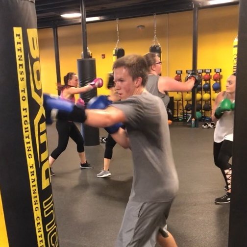 the_mayer's tweet photo. Had a great day training at #BoxingInc #TEAMPHOENIX @MMAjunkie @MMAFighting @GeorgesStPierre @JacksonWinkMMA @TheNotoriousMMA https://t.co/9wbQRp24Nc