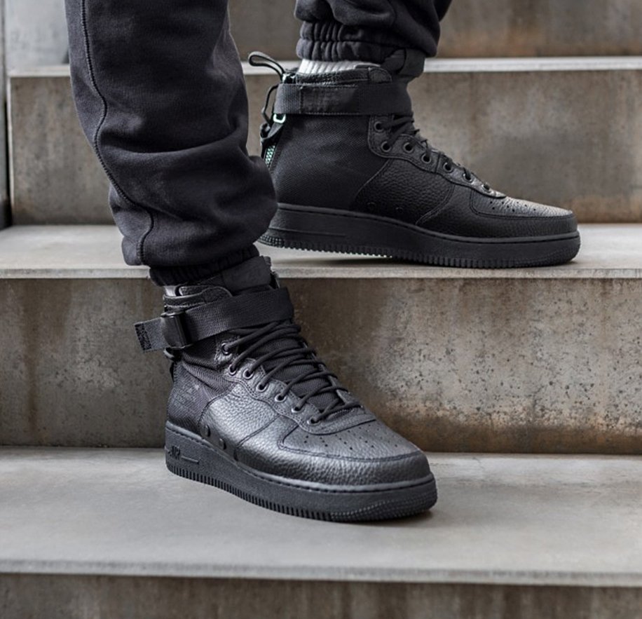 nike sf af1 mid triple black