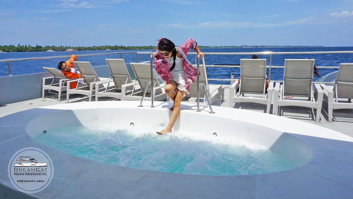 DreamcatOffice's tweet photo. Day Trip with @DreamcatBohol https://t.co/V4Croafmrt