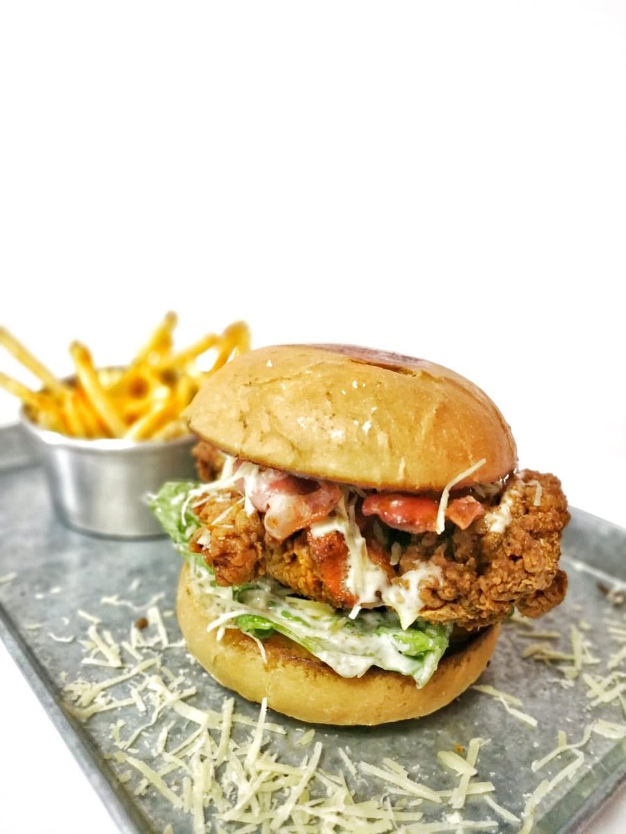 Coraz贸n De Pollo (@corazon_depollo) on Twitter photo Ella es la Cesar Bacon Crunch, va estar de visita en el #PopUp del fin de semana con <a href="/GastronautaDF/">Gastronauta馃嵈</a> Imperdible!!!! #HastaQueElPolloVuele #Gastropollo Ella es la Cesar Bacon Crunch, va estar de visita en el #PopUp del fin de semana con <a href="/GastronautaDF/">Gastronauta馃嵈</a> Imperdible!!!! #HastaQueElPolloVuele #Gastropollo